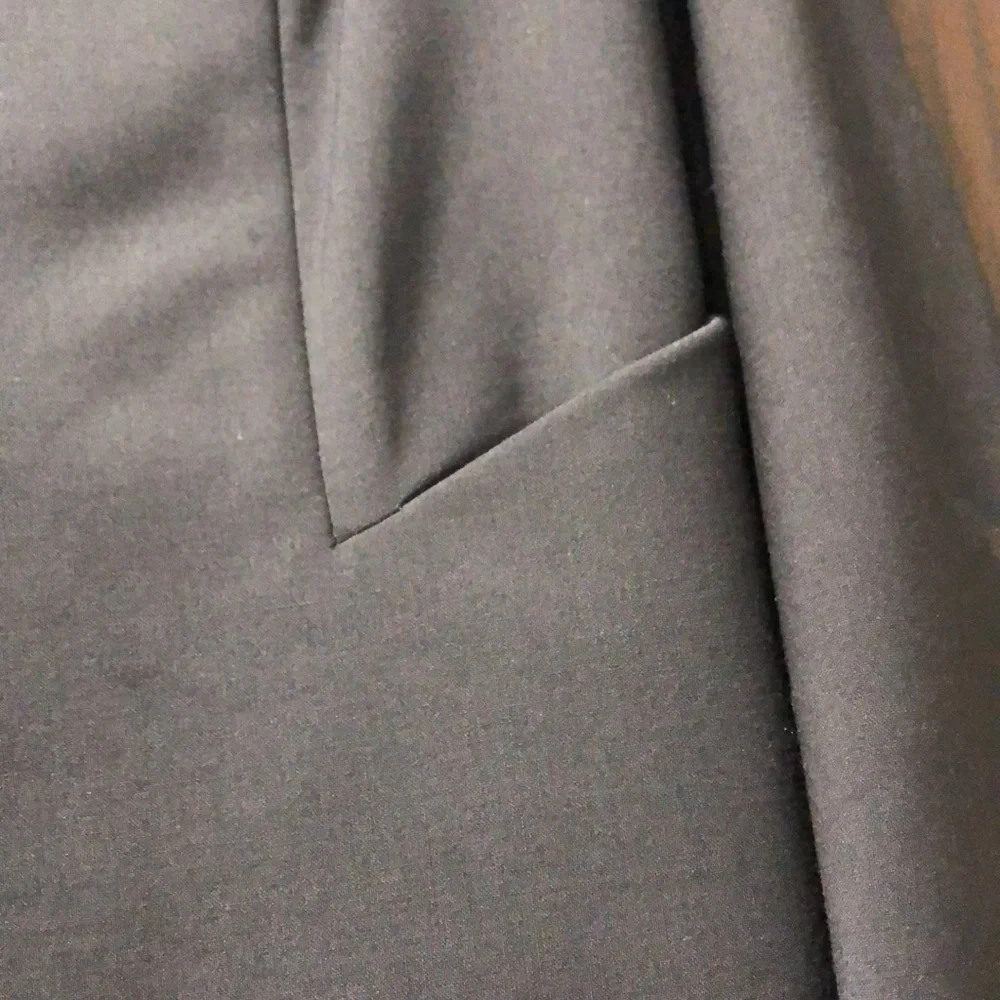 Bebe Crop Blazer - Picture 6 of 8